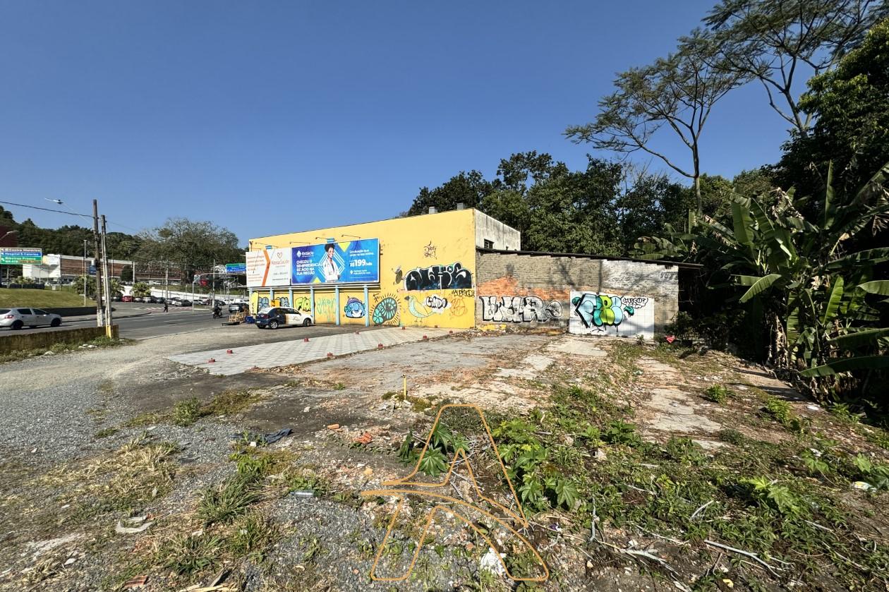 Ótimo Investimento! Terreno de 748m Próximo ao Centro de Blumenau/ SC - foto 1