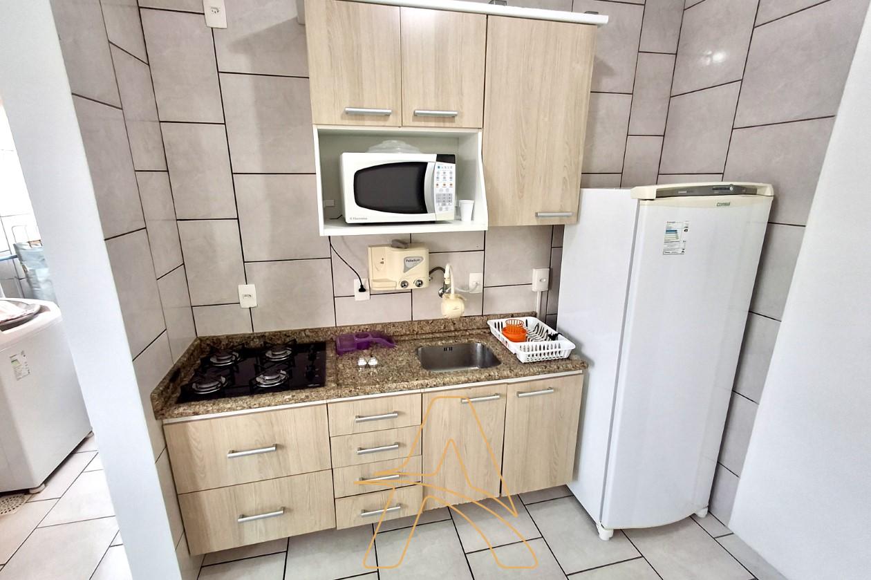 Apartamento Mobiliado com 1 Suíte Próximo ao Supermercado Schneider - foto 1