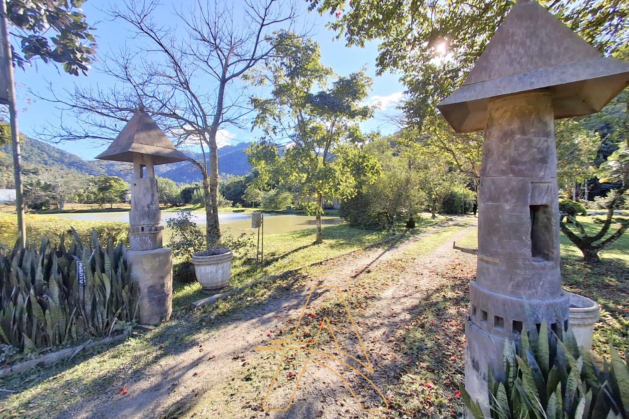 Sítio com 49.000m em área urbana de Rodeio -SC - foto 1