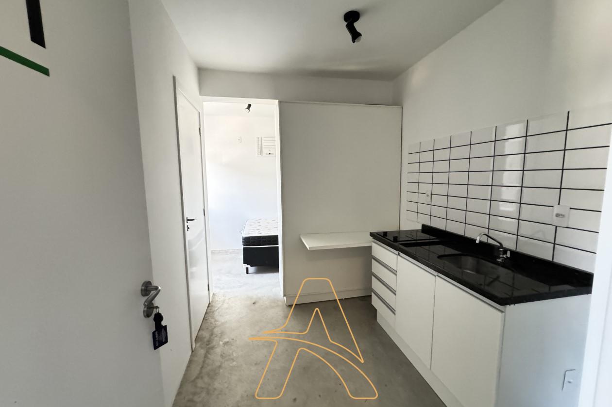 Apartamento Semi Mobiliado com 1 Dormitório na Água Verde — foto 2