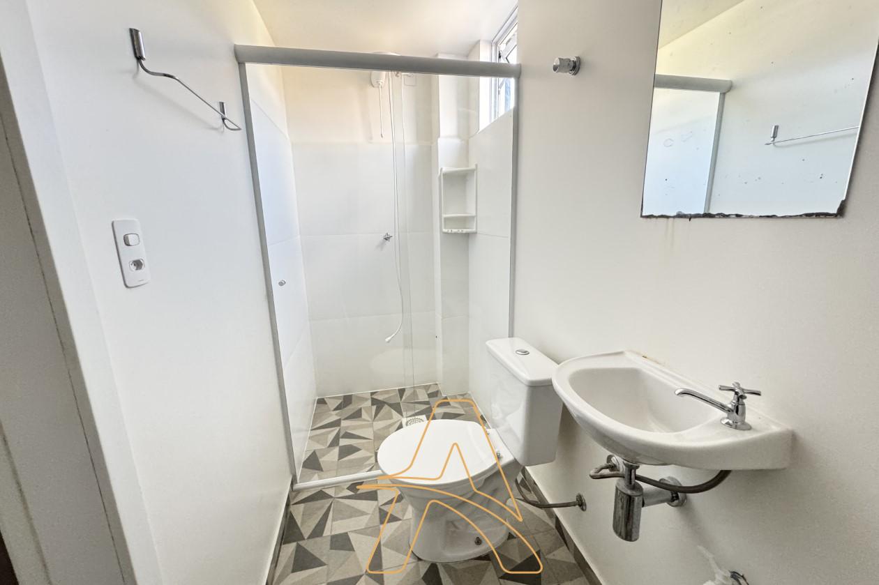 Apartamento Semi Mobiliado com 1 Dormitório na Água Verde — foto 5