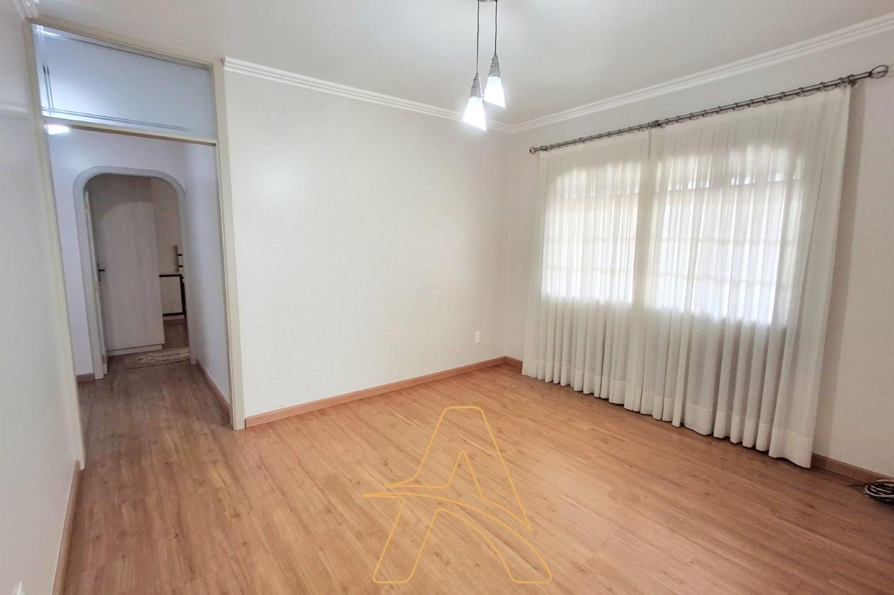 Casa à Venda com 3 Dormitórios e Amplo Jardim – Badenfurt — foto 7