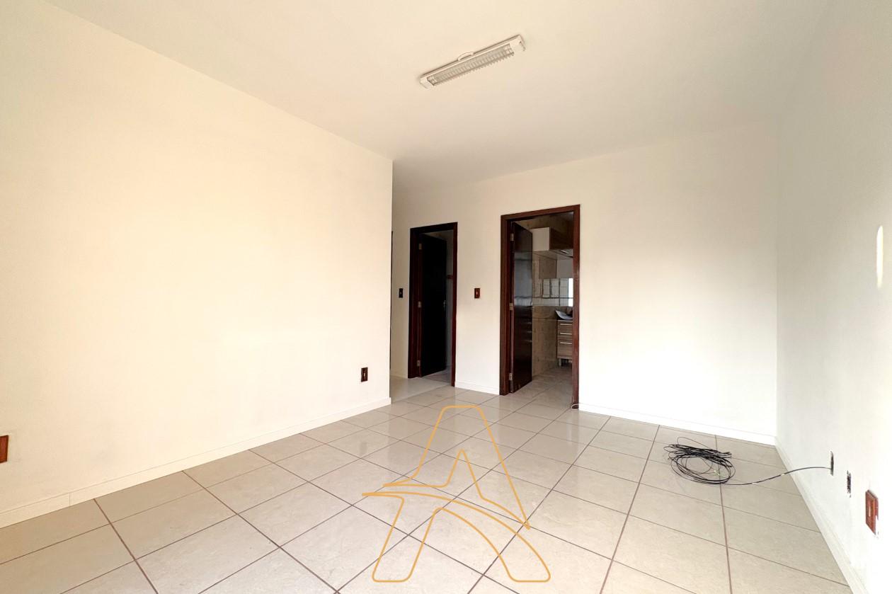 Amplo Apartamento com 3 Dormitórios no Bairro Vila Nova! — foto 2