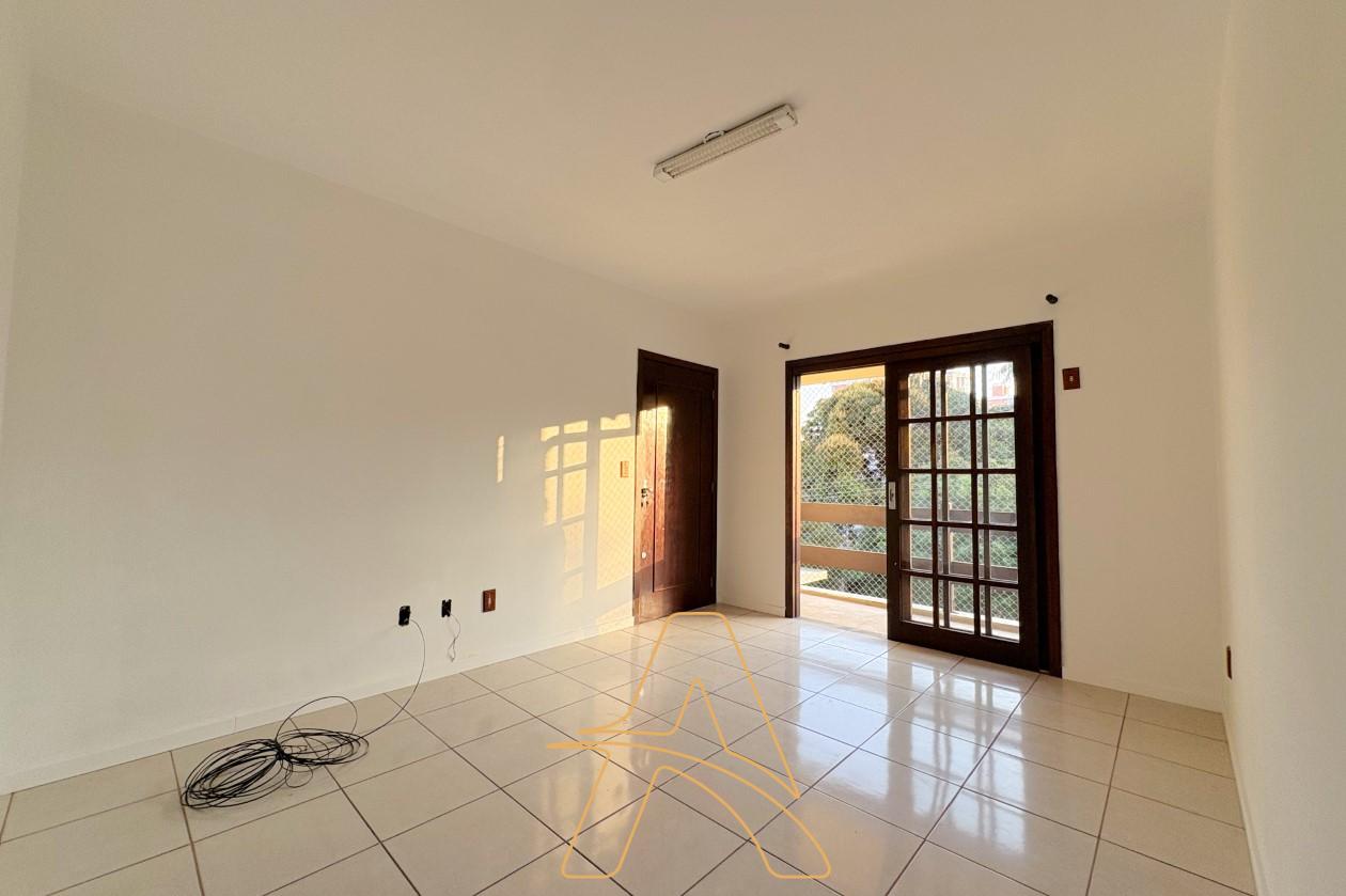 Amplo Apartamento com 3 Dormitórios no Bairro Vila Nova! — foto 4