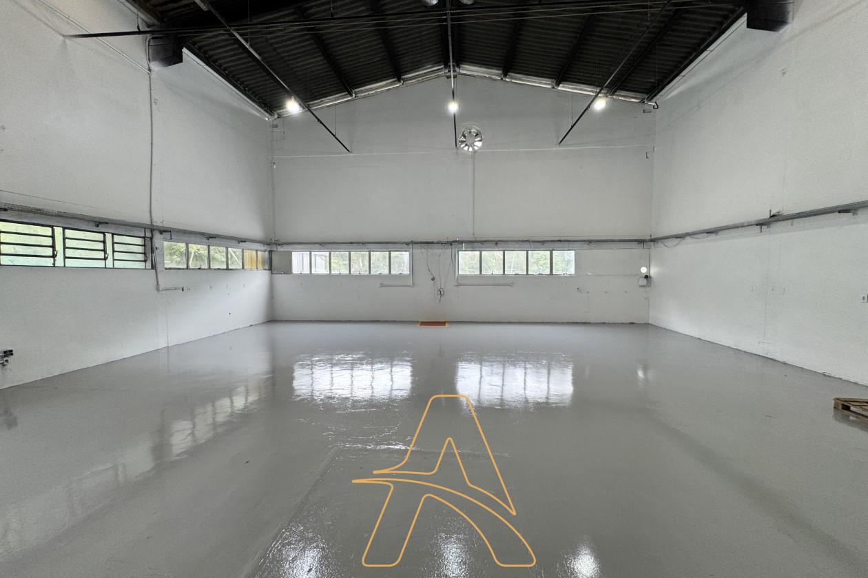 Galpão Comercial no Bairro Salto Weissbach, Blumenau - foto 1