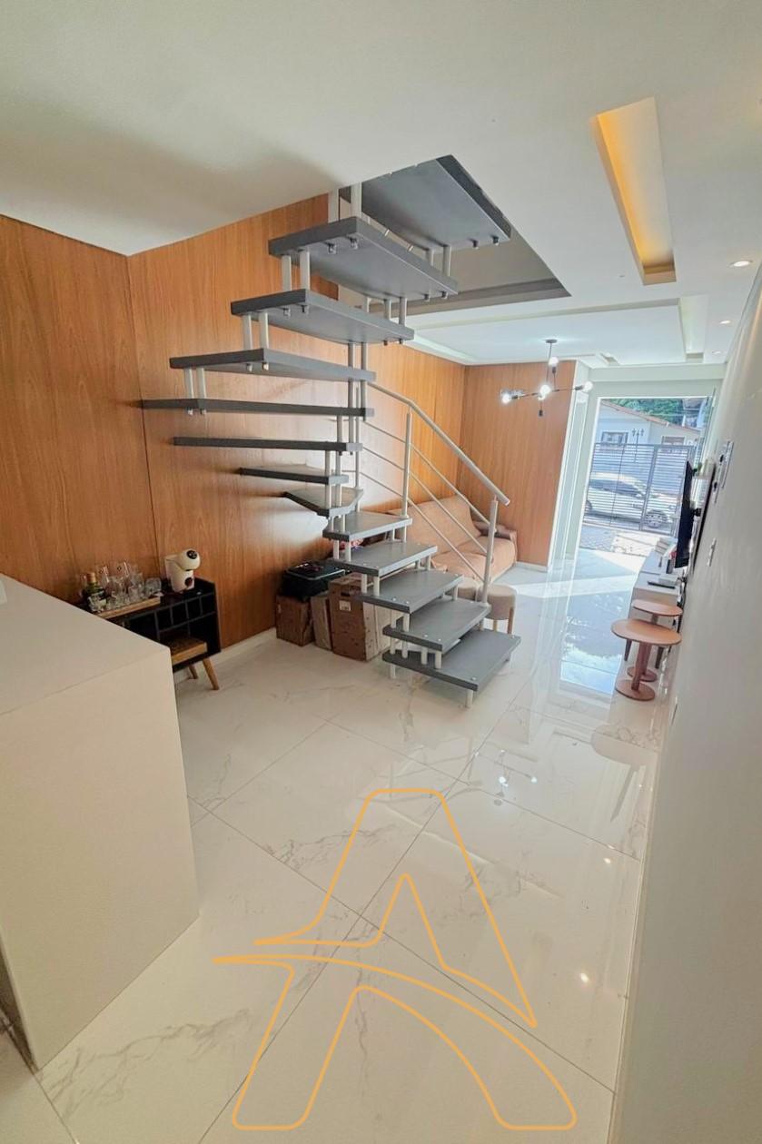 Sobrado Semimobiliado á venda no Bairro Fortaleza Alta – 02 Dormitórios — foto 4