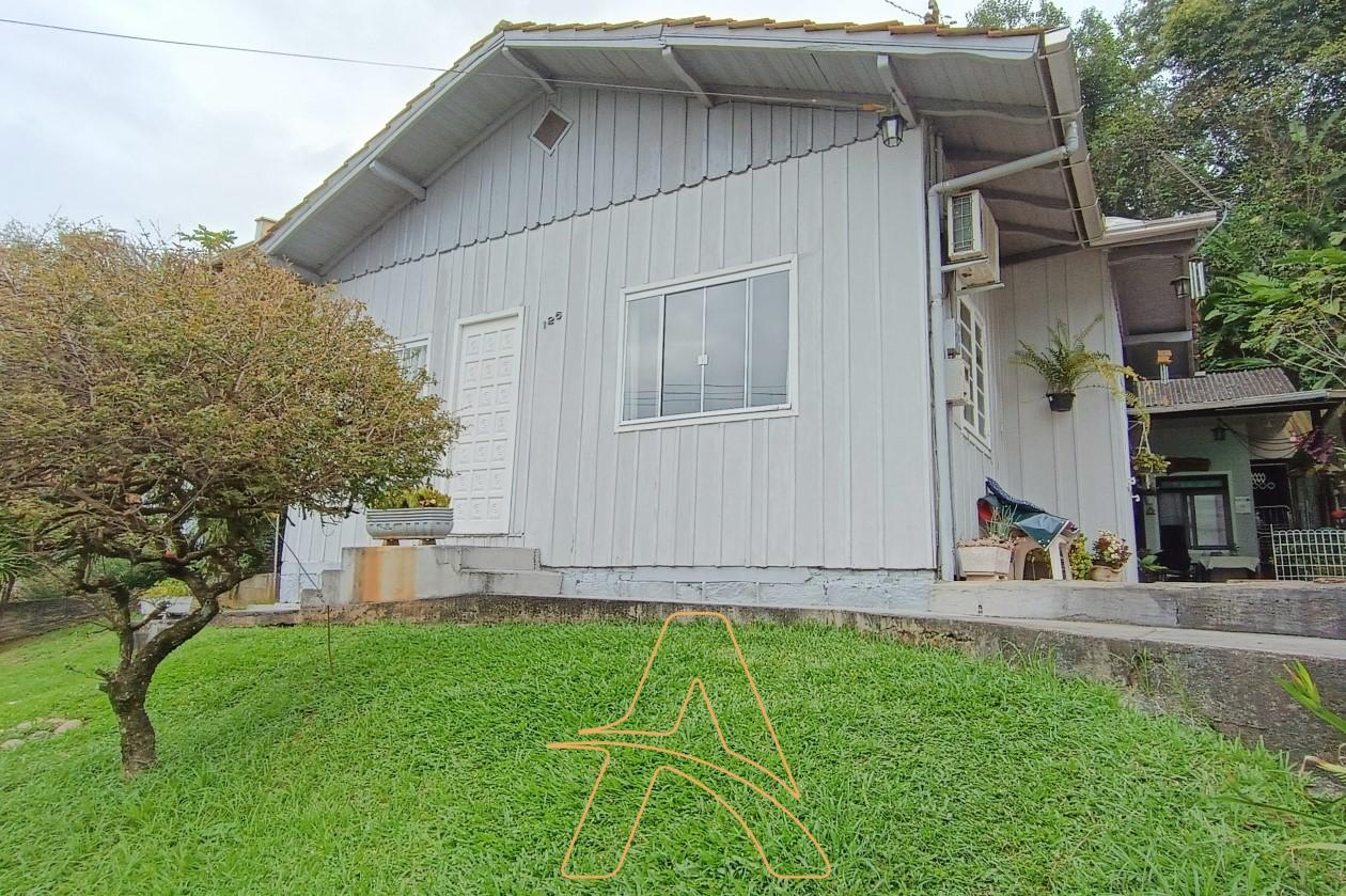 Amplo Terreno com Casa Edificada á Venda no Bairro Itoupava Seca - foto 1