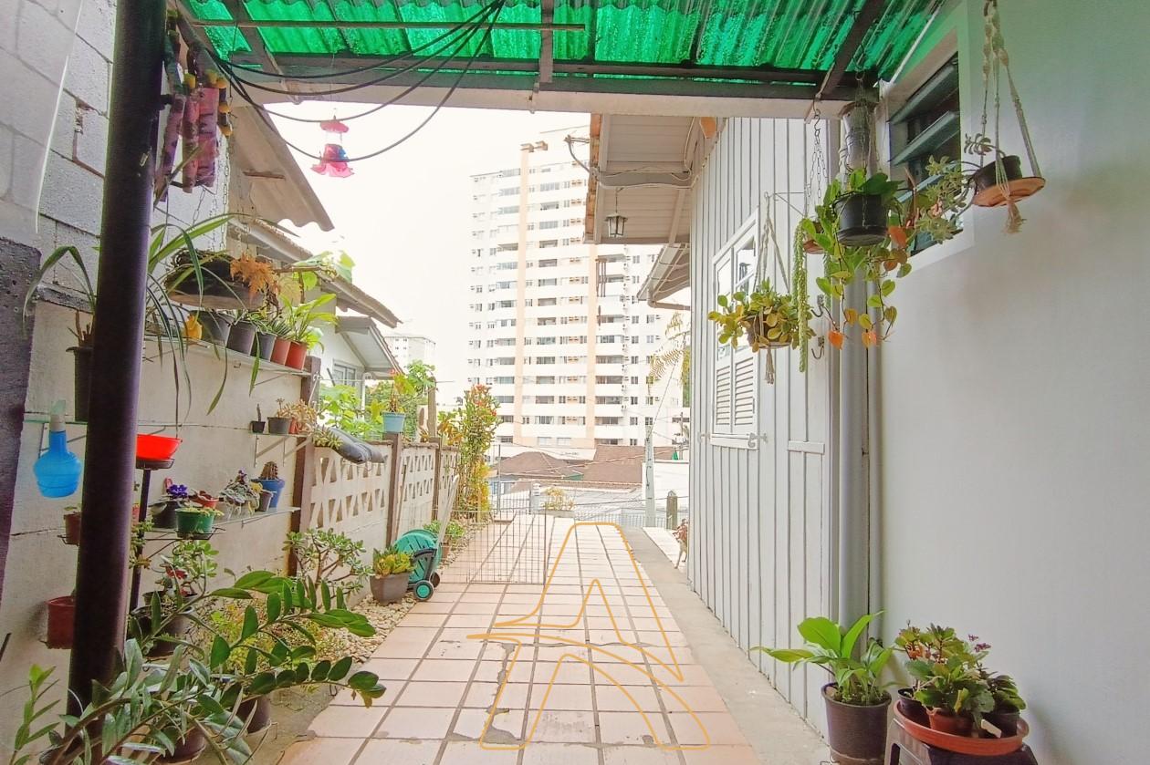 Amplo Terreno com Casa Edificada á Venda no Bairro Itoupava Seca — foto 7